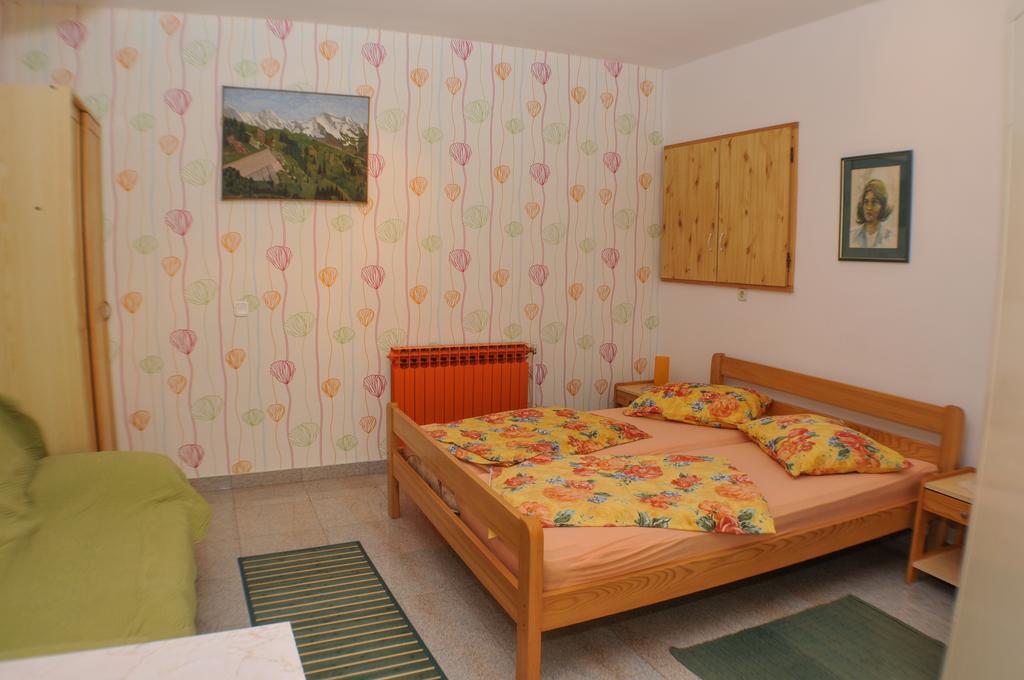 Apartments Finida ポレッチ 部屋 写真