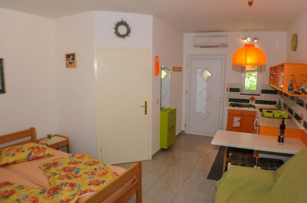 Apartments Finida ポレッチ 部屋 写真