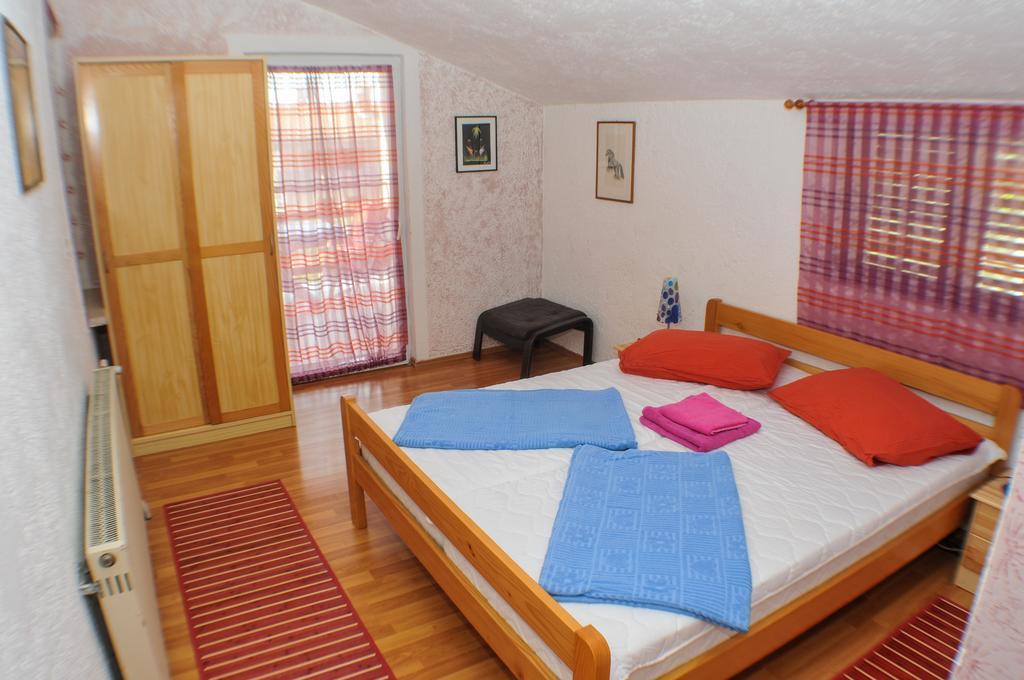 Apartments Finida ポレッチ 部屋 写真
